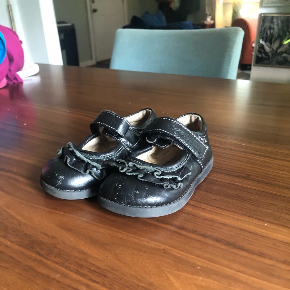 Size 5 See Kai Run shoes